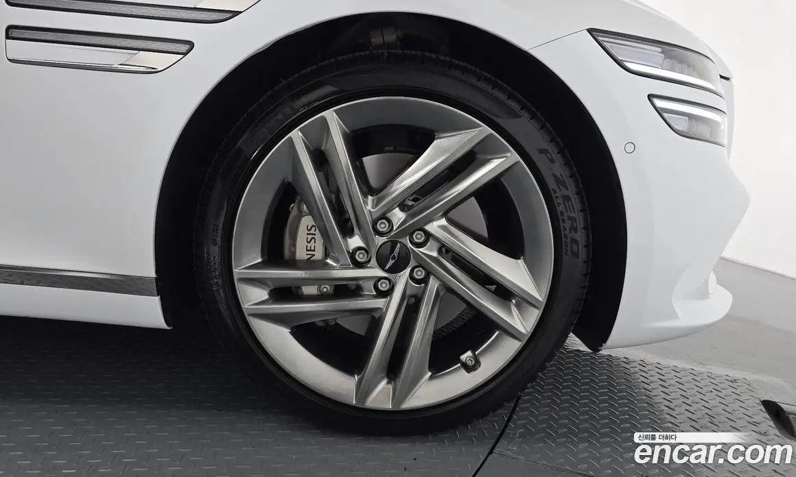 Genesis G80 2024 2.5 автомат (гидро), фото 7 Genesis G80 2024 2.5 автомат (гидро), фото 7