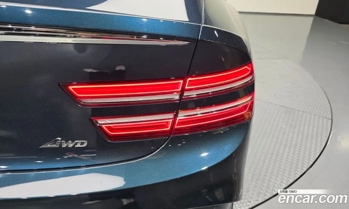 Genesis G80 2024 2.5 автомат (гидро), фото 9