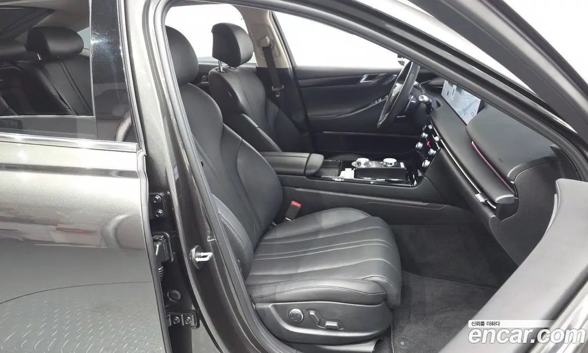 Genesis G80 2024 2.5 автомат (гидро), фото 15
