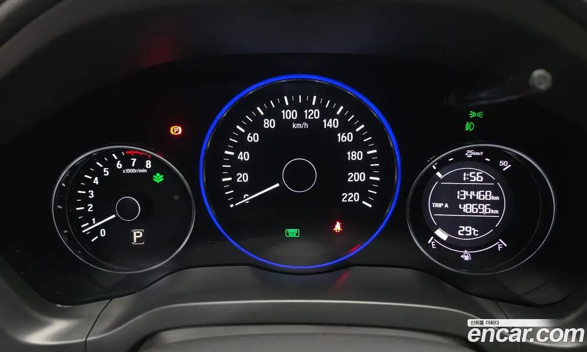 Honda HR-V 2016 1.8 автомат (гидро), фото 8