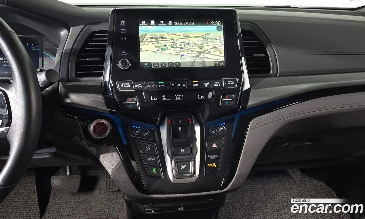 Honda Odyssey 2018 3.5 автомат (гидро), фото 19 Honda Odyssey 2018 3.5 автомат (гидро), фото 19