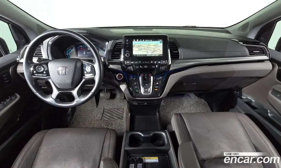 Honda Odyssey 2018 3.5 автомат (гидро), фото 10 Honda Odyssey 2018 3.5 автомат (гидро), фото 10
