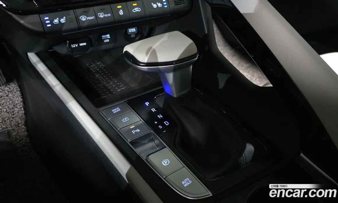 Hyundai Avante 2022 1.6 автомат (гидро), фото 12 Hyundai Avante 2022 1.6 автомат (гидро), фото 12