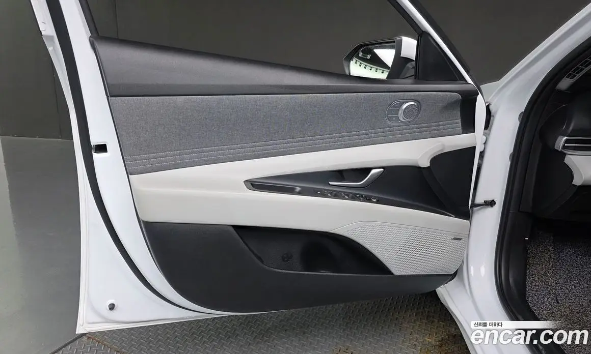 Hyundai Avante 2022 1.6 автомат (гидро), фото 14 Hyundai Avante 2022 1.6 автомат (гидро), фото 14