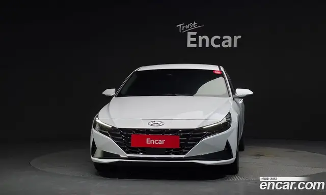 Hyundai Avante 2022 1.6 автомат (гидро), миниатюра 3 Hyundai Avante 2022 1.6 автомат (гидро), миниатюра 3