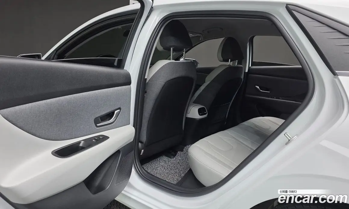 Hyundai Avante 2022 1.6 автомат (гидро), фото 22 Hyundai Avante 2022 1.6 автомат (гидро), фото 22