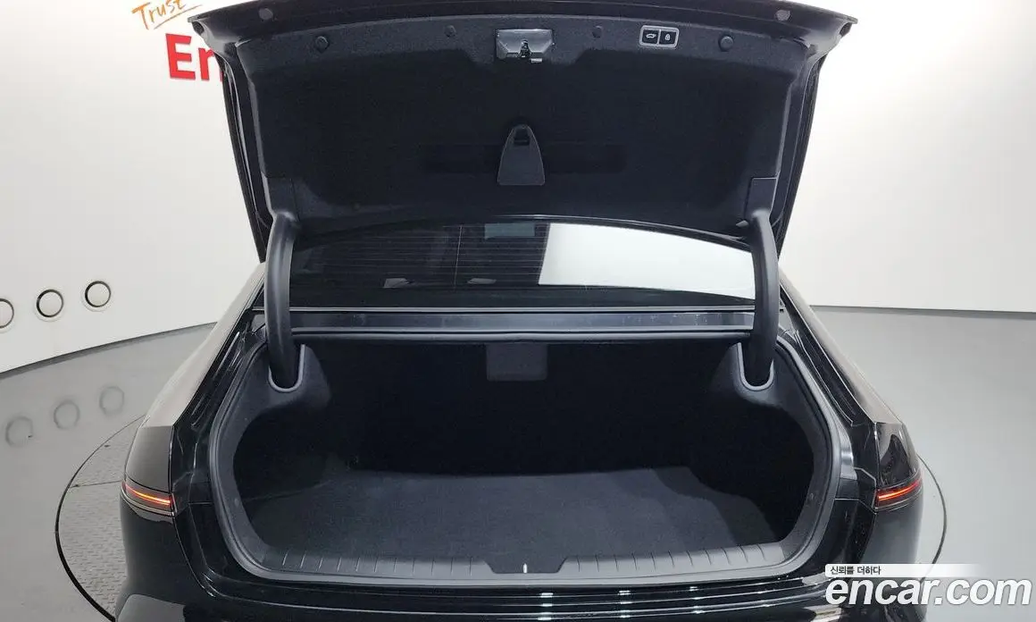 Hyundai Grandeur 2023 1.6 автомат (гидро), фото 23 Hyundai Grandeur 2023 1.6 автомат (гидро), фото 23