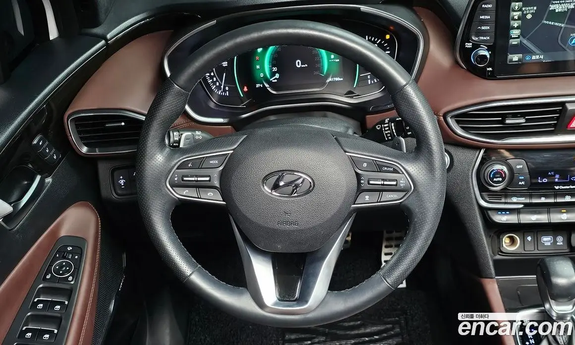 Hyundai Santa Fe 2019 2.0 автомат (гидро), фото 13 Hyundai Santa Fe 2019 2.0 автомат (гидро), фото 13