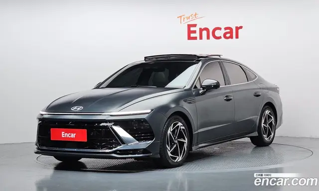 Hyundai Sonata 2023 2.0 автомат (гидро), миниатюра 1 Hyundai Sonata 2023 2.0 автомат (гидро), миниатюра 1