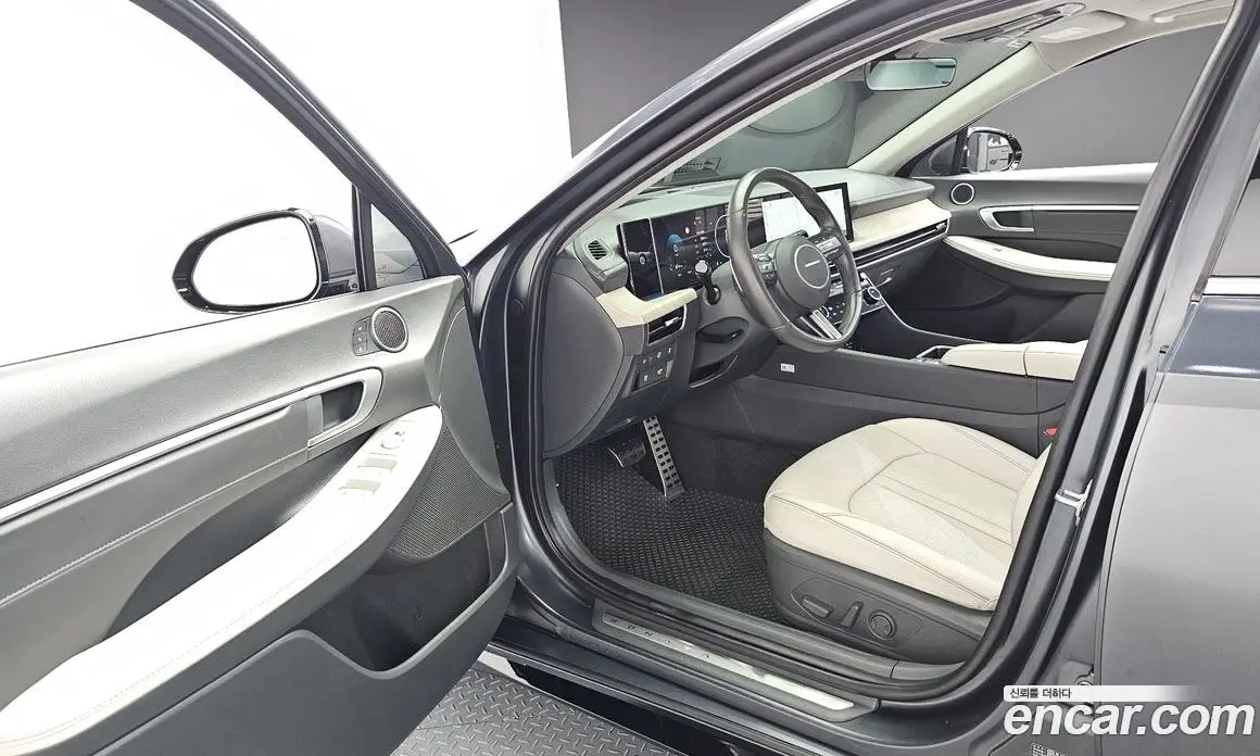 Hyundai Sonata 2023 2.0 автомат (гидро), фото 11 Hyundai Sonata 2023 2.0 автомат (гидро), фото 11