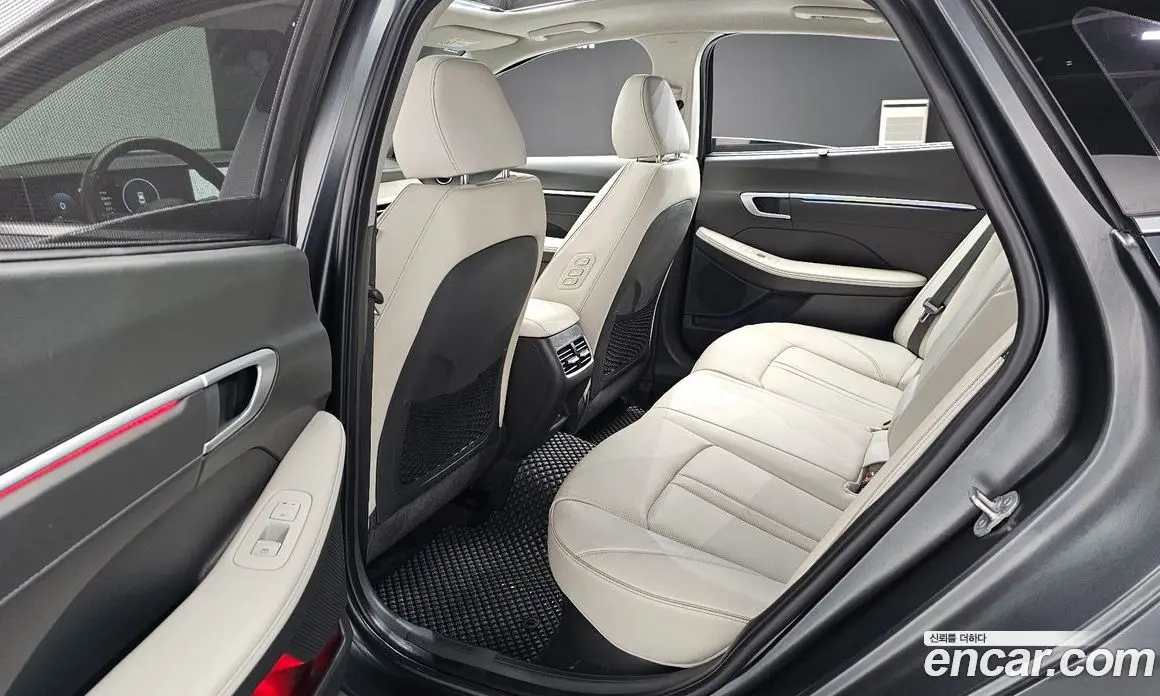 Hyundai Sonata 2023 2.0 автомат (гидро), фото 12 Hyundai Sonata 2023 2.0 автомат (гидро), фото 12