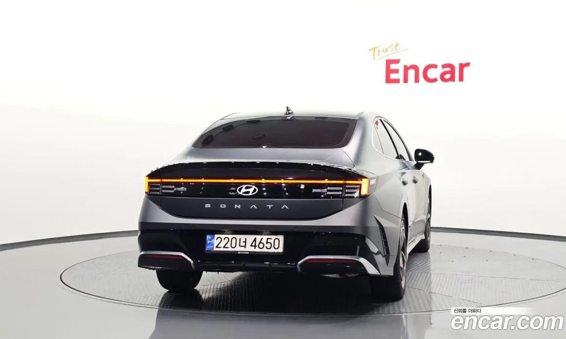 Hyundai Sonata 2024 2.0 автомат (гидро), фото 4 Hyundai Sonata 2024 2.0 автомат (гидро), фото 4
