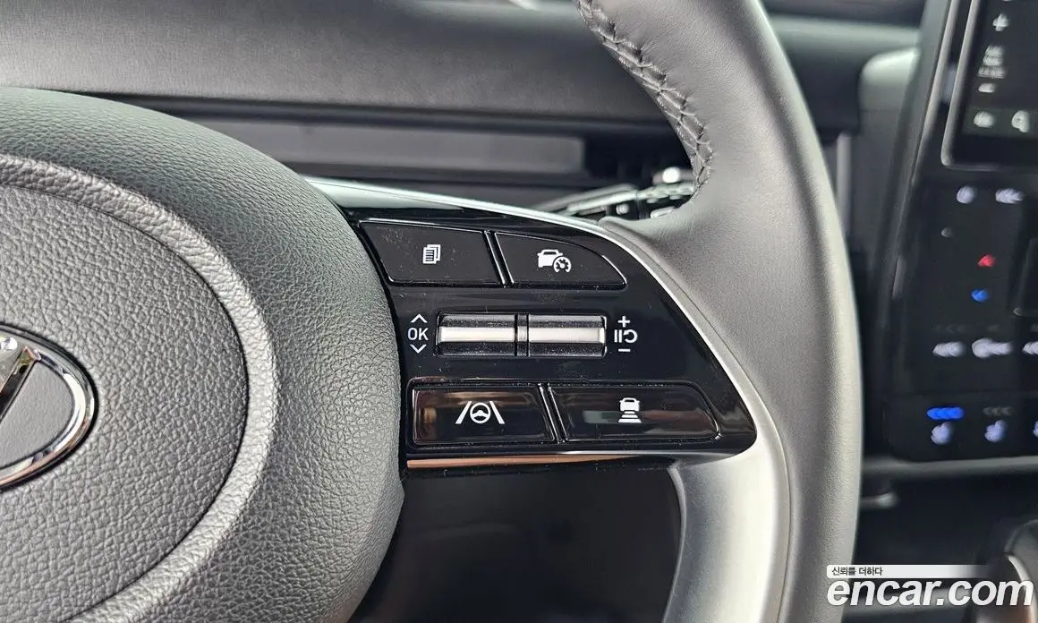 Hyundai Staria 2023 2.2 автомат (гидро), фото 27