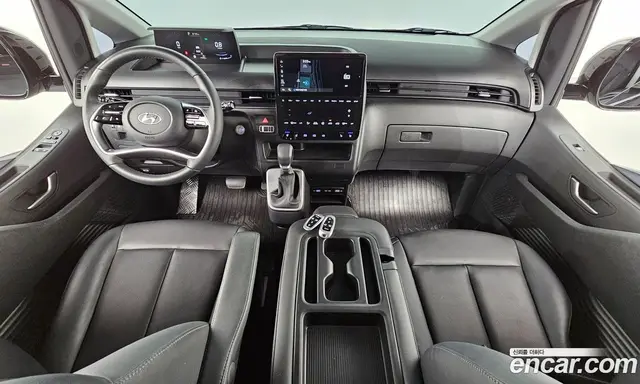Hyundai Staria 2023 2.2 автомат (гидро), миниатюра 10