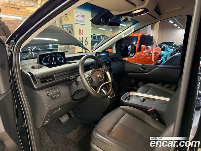 Hyundai Staria 2024 2.2 автомат (гидро), миниатюра 9 Hyundai Staria 2024 2.2 автомат (гидро), миниатюра 9