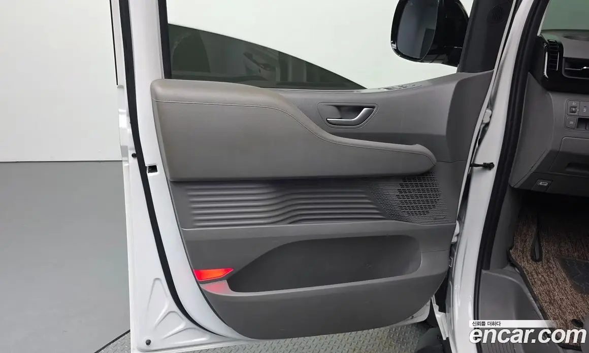 Hyundai Staria 2025 2.2 автомат (гидро), фото 14 Hyundai Staria 2025 2.2 автомат (гидро), фото 14
