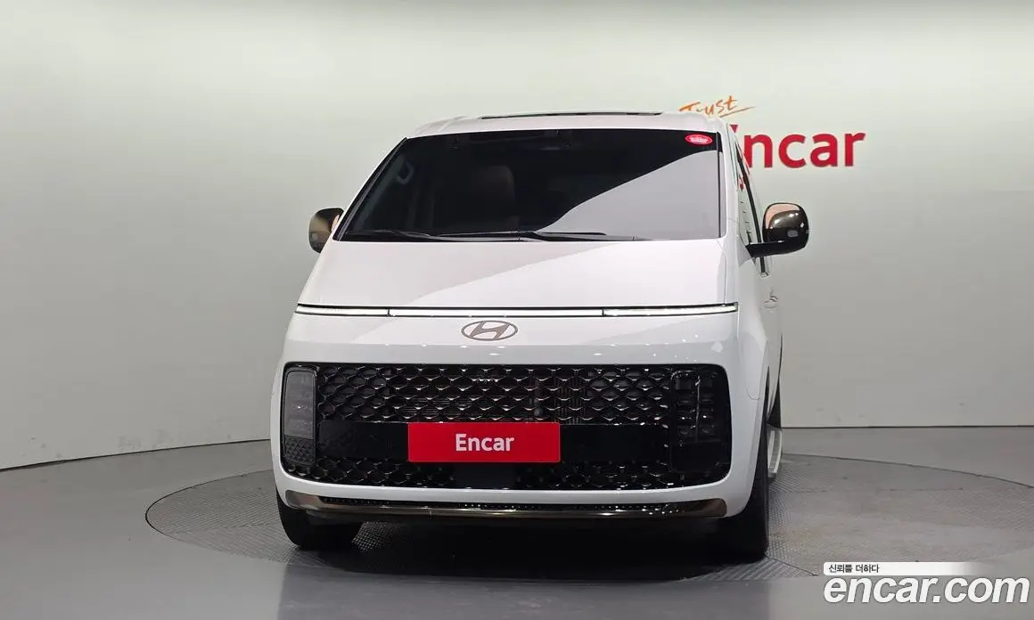 Hyundai Staria 2025 2.2 автомат (гидро), фото 3 Hyundai Staria 2025 2.2 автомат (гидро), фото 3