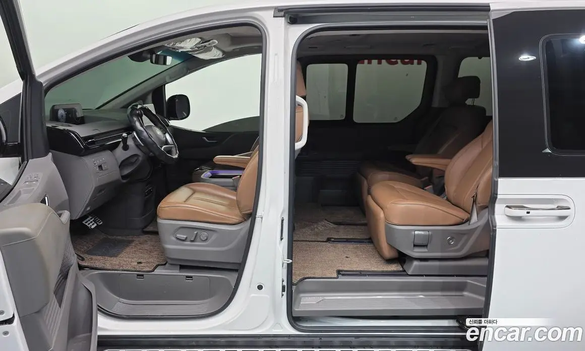 Hyundai Staria 2025 2.2 автомат (гидро), фото 22 Hyundai Staria 2025 2.2 автомат (гидро), фото 22