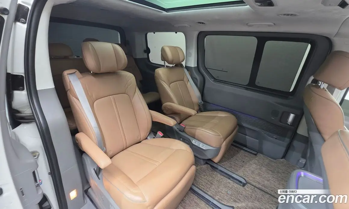 Hyundai Staria 2025 2.2 автомат (гидро), фото 24 Hyundai Staria 2025 2.2 автомат (гидро), фото 24