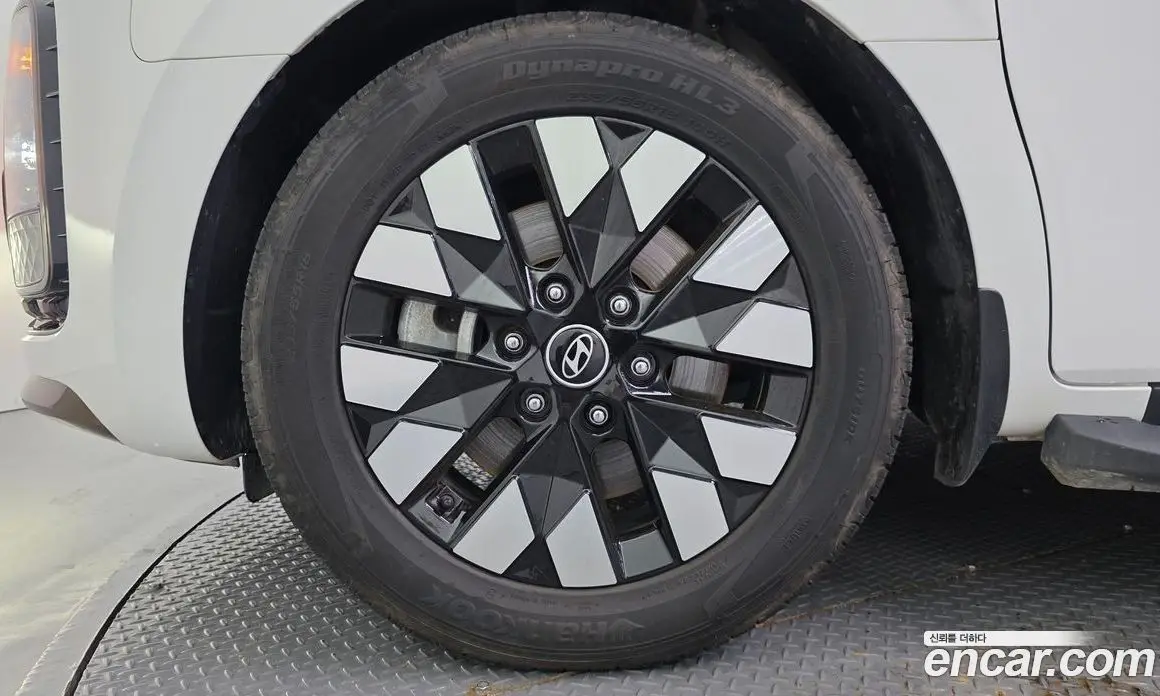 Hyundai Staria 2025 2.2 автомат (гидро), фото 5 Hyundai Staria 2025 2.2 автомат (гидро), фото 5