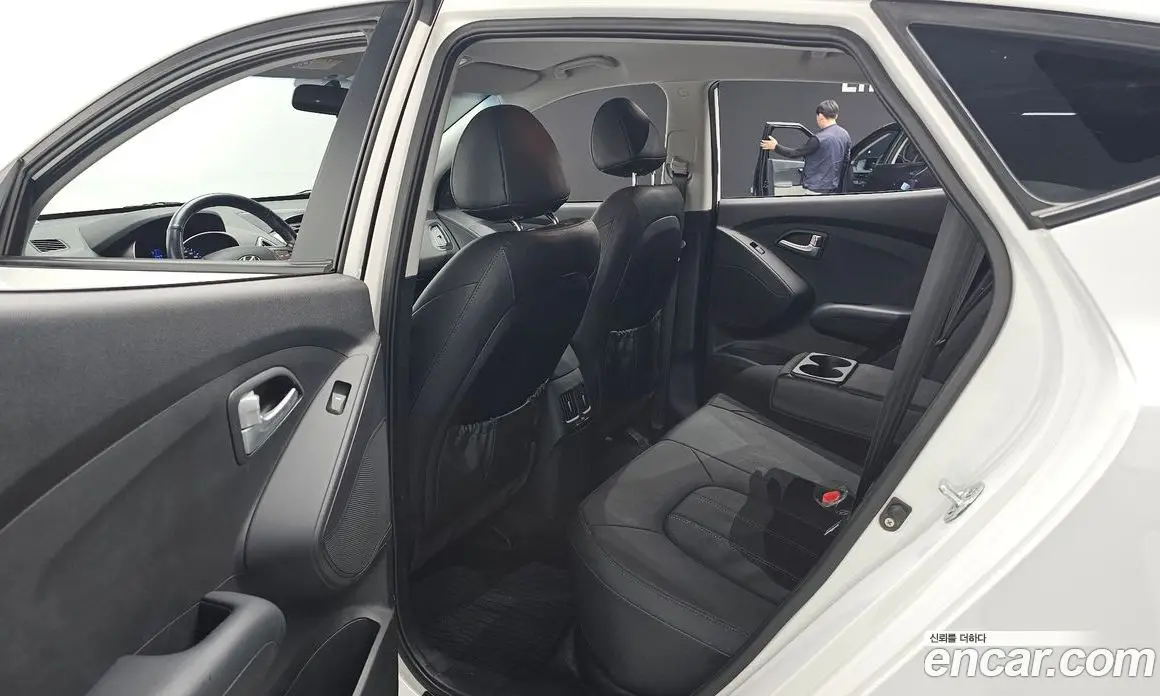 Hyundai Tucson 2013 2.0 автомат (гидро), фото 12 Hyundai Tucson 2013 2.0 автомат (гидро), фото 12