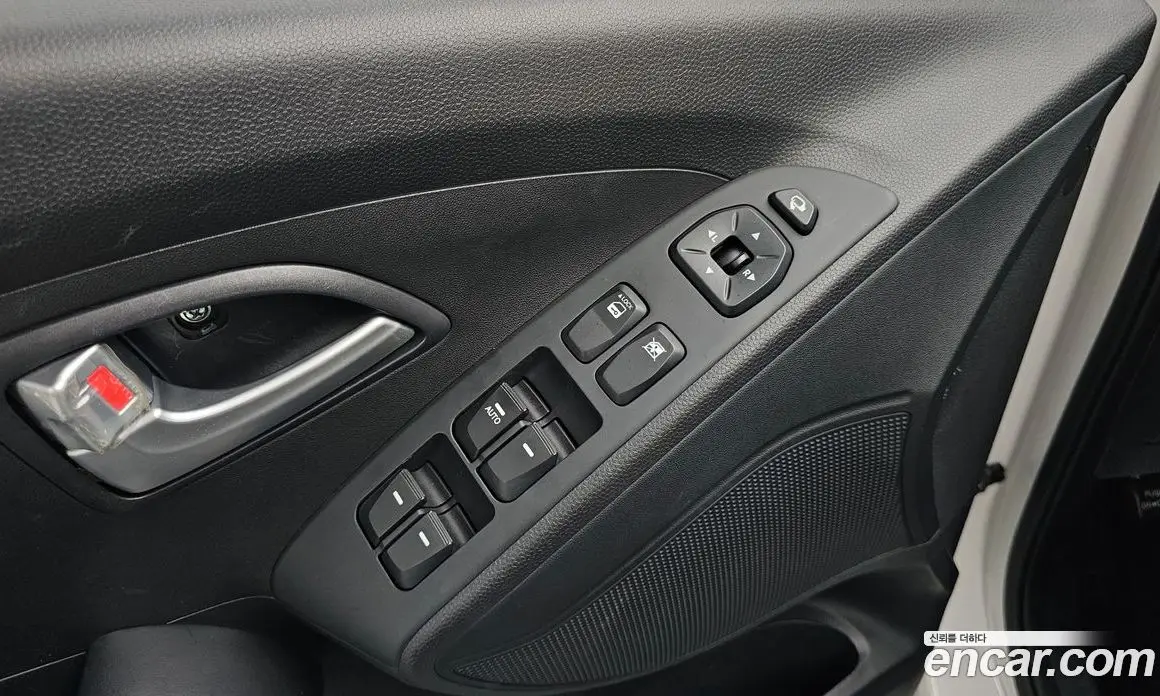 Hyundai Tucson 2013 2.0 автомат (гидро), фото 17 Hyundai Tucson 2013 2.0 автомат (гидро), фото 17