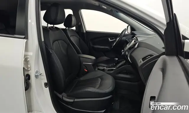 Hyundai Tucson 2013 2.0 автомат (гидро), миниатюра 10 Hyundai Tucson 2013 2.0 автомат (гидро), миниатюра 10