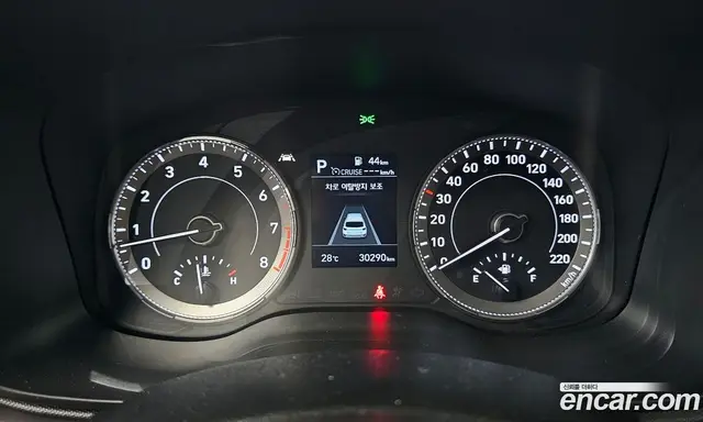 Hyundai Venue 2021 1.6 автомат (гидро), миниатюра 11 Hyundai Venue 2021 1.6 автомат (гидро), миниатюра 11