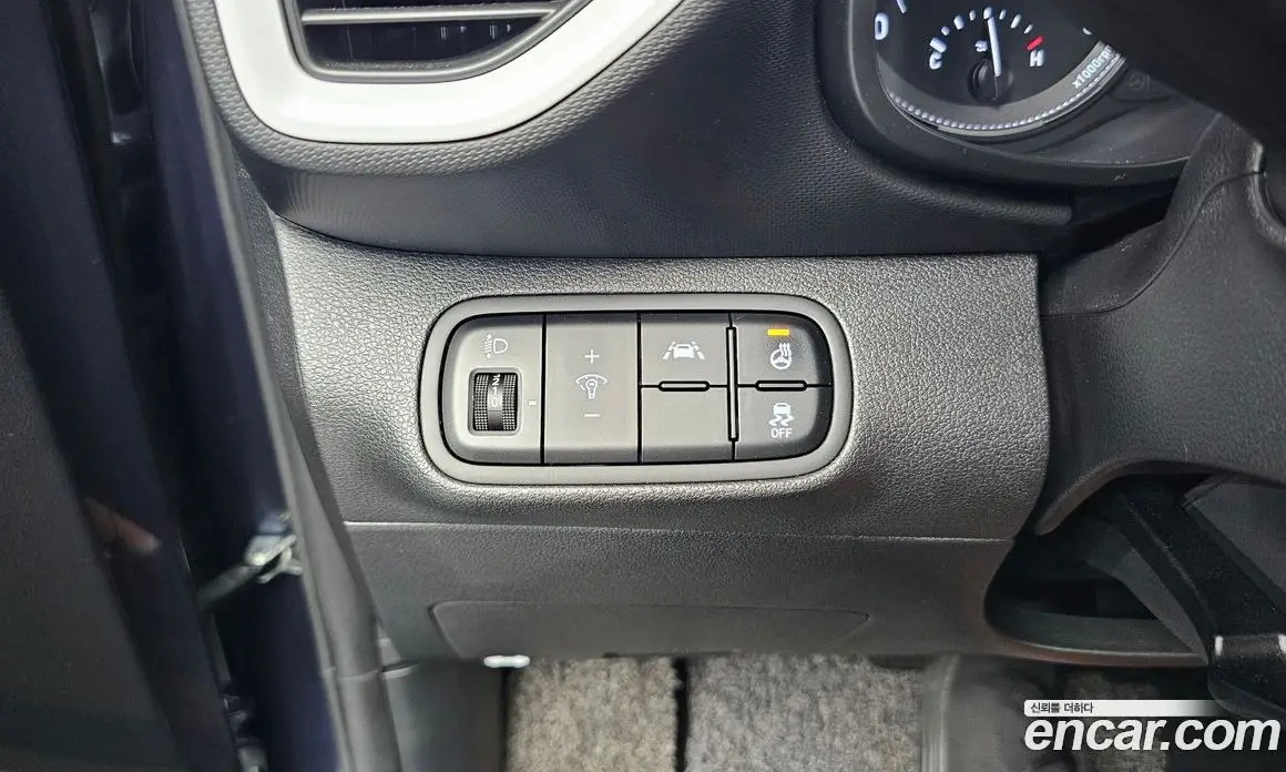 Hyundai Venue 2021 1.6 автомат (гидро), фото 27 Hyundai Venue 2021 1.6 автомат (гидро), фото 27