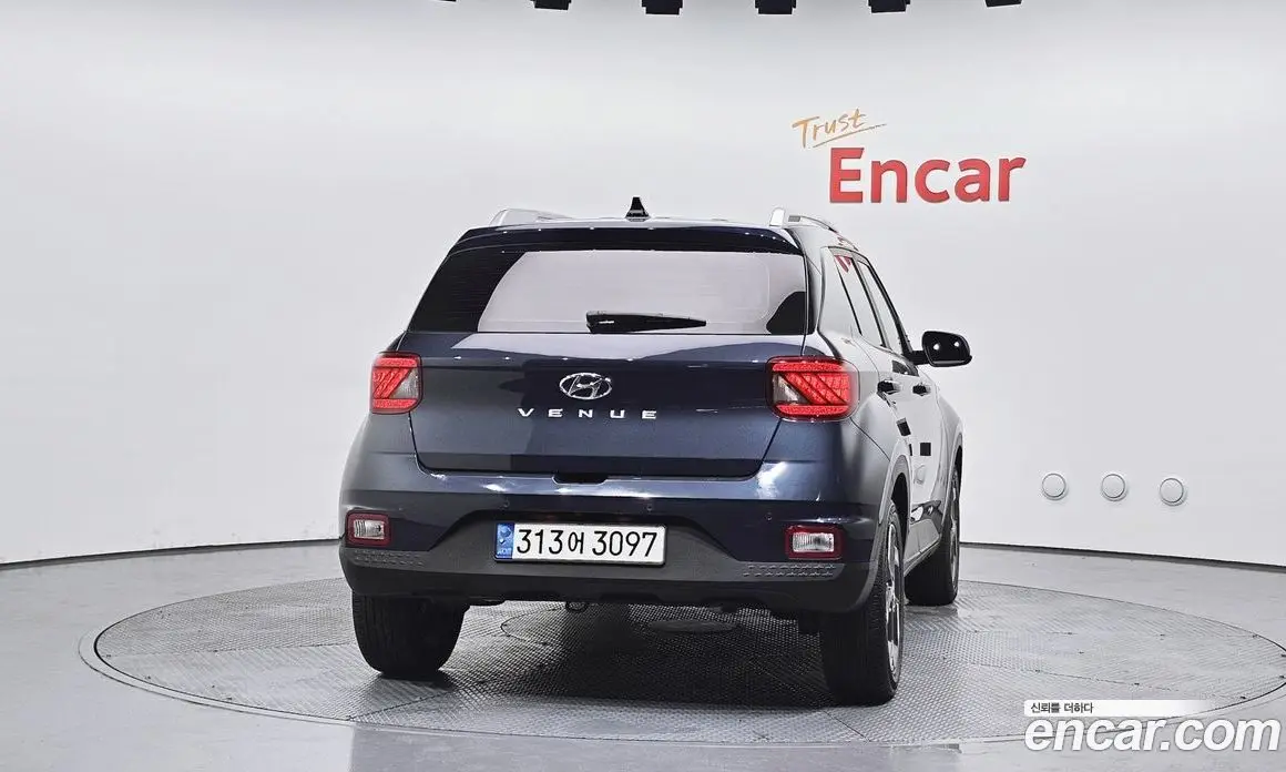 Hyundai Venue 2021 1.6 автомат (гидро), фото 4 Hyundai Venue 2021 1.6 автомат (гидро), фото 4