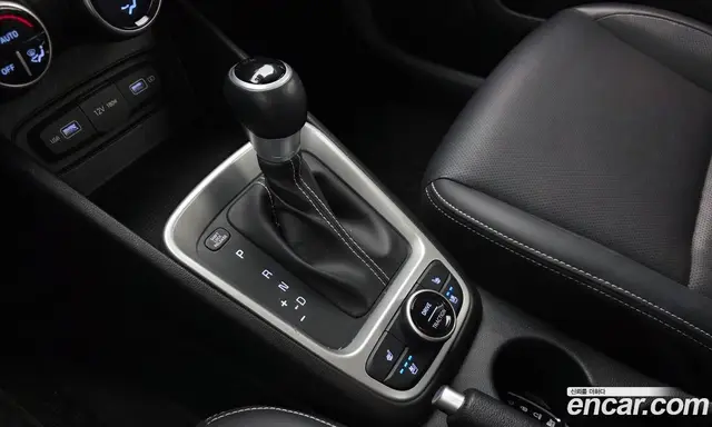 Hyundai Venue 2022 1.6 автомат (гидро), миниатюра 11 Hyundai Venue 2022 1.6 автомат (гидро), миниатюра 11