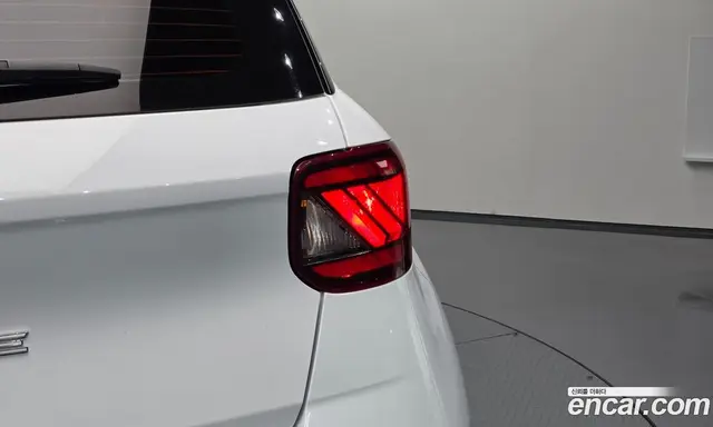 Hyundai Venue 2022 1.6 автомат (гидро), миниатюра 8 Hyundai Venue 2022 1.6 автомат (гидро), миниатюра 8