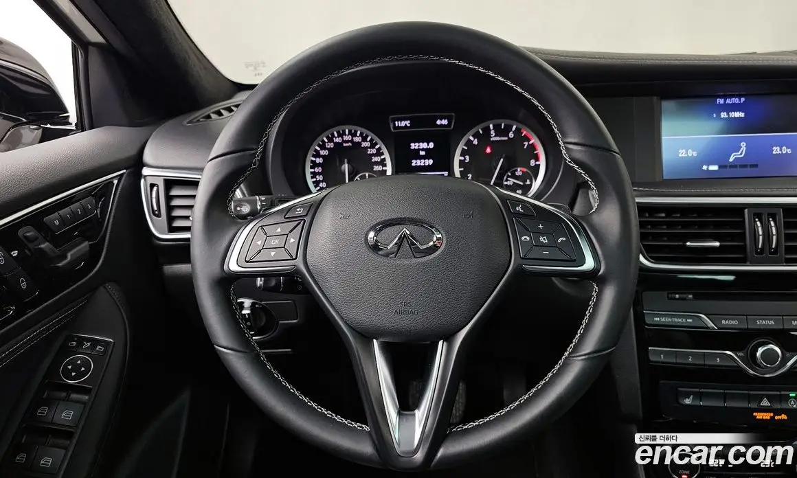 Infiniti Q30 2019 2.0 автомат (гидро), фото 12