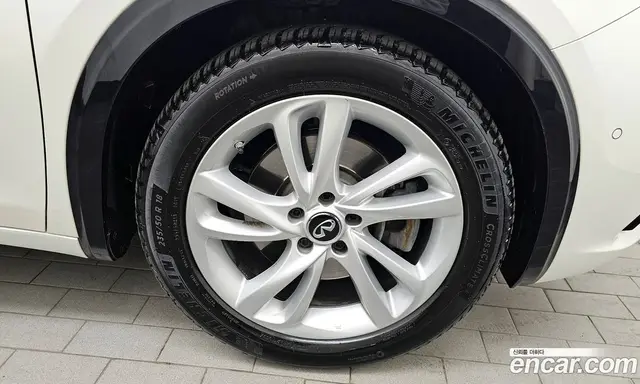 Infiniti Q30 2019 2.0 автомат (гидро), миниатюра 4