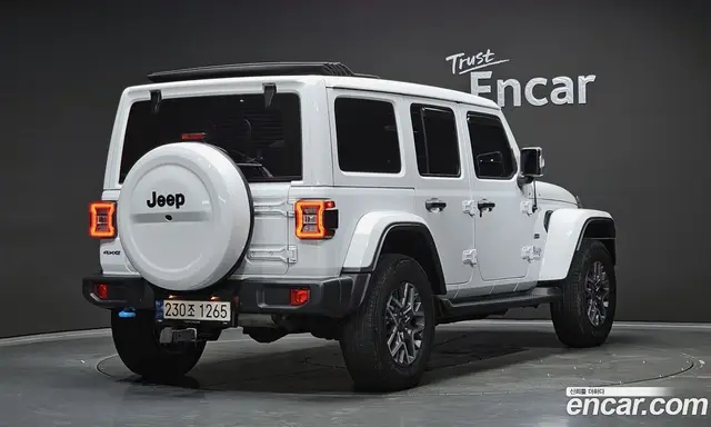 Jeep Wrangler 2022 2.0 автомат (гидро), миниатюра 2 Jeep Wrangler 2022 2.0 автомат (гидро), миниатюра 2