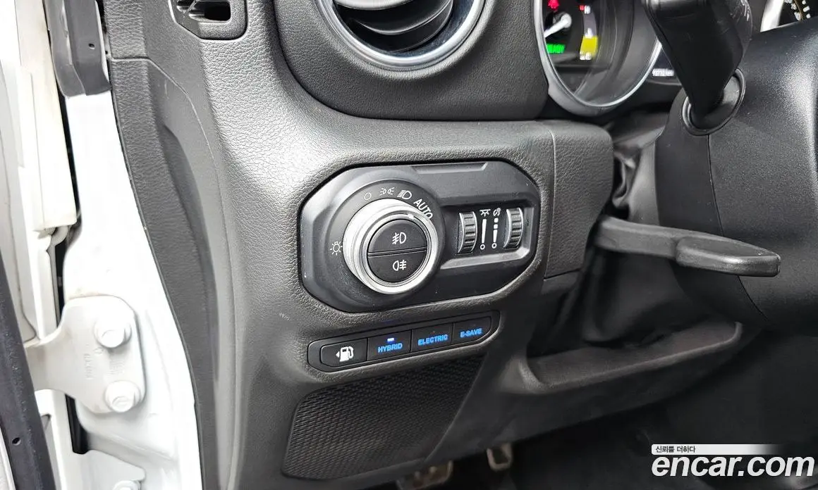 Jeep Wrangler 2022 2.0 автомат (гидро), фото 27 Jeep Wrangler 2022 2.0 автомат (гидро), фото 27