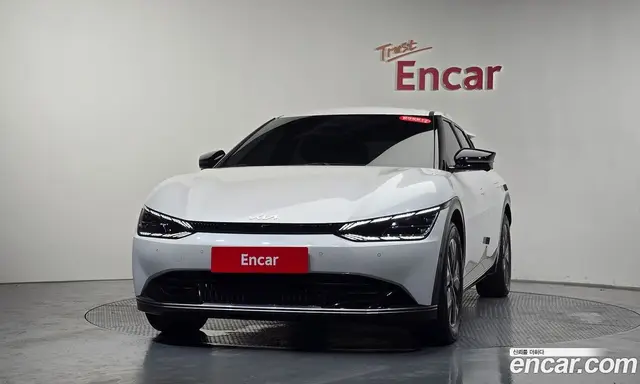 Kia EV6 2023 0.1 автомат (гидро), миниатюра 2 Kia EV6 2023 0.1 автомат (гидро), миниатюра 2