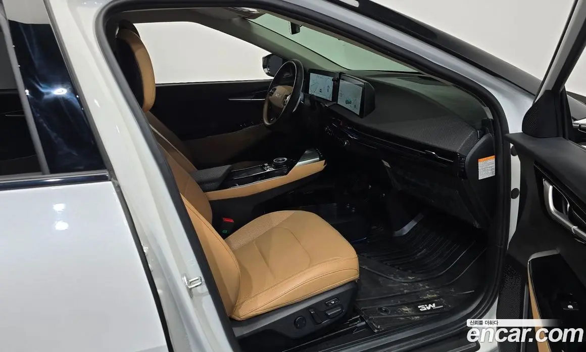 Kia EV6 2023 0.1 автомат (гидро), фото 15 Kia EV6 2023 0.1 автомат (гидро), фото 15