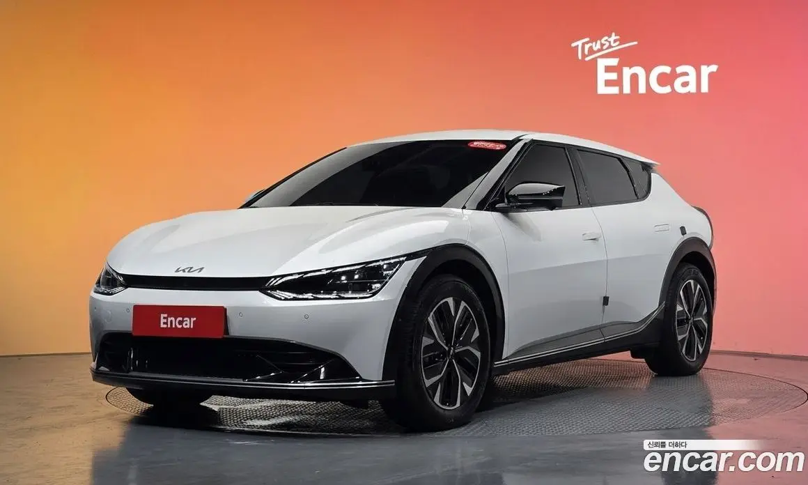 Kia EV6 2023 0.1 автомат (гидро), фото 31 Kia EV6 2023 0.1 автомат (гидро), фото 31