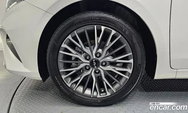 Kia K3 2024 1.6 автомат (гидро), миниатюра 5