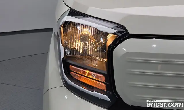 Kia Ray 2023 1.0 автомат (гидро), миниатюра 7