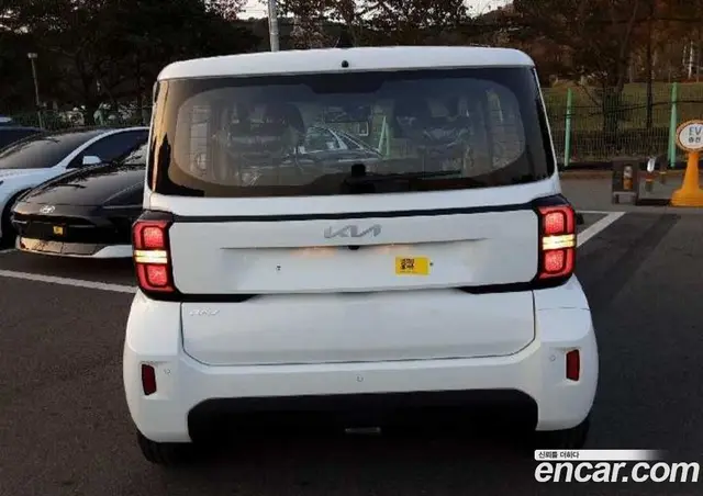 Kia Ray 2025 1.0 автомат (гидро), миниатюра 3 Kia Ray 2025 1.0 автомат (гидро), миниатюра 3