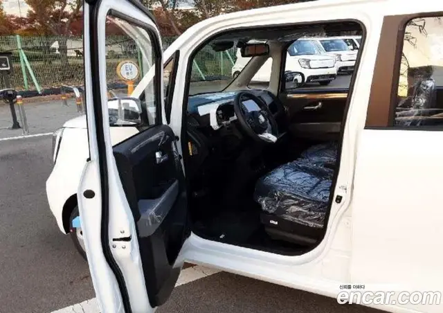 Kia Ray 2025 1.0 автомат (гидро), миниатюра 4 Kia Ray 2025 1.0 автомат (гидро), миниатюра 4
