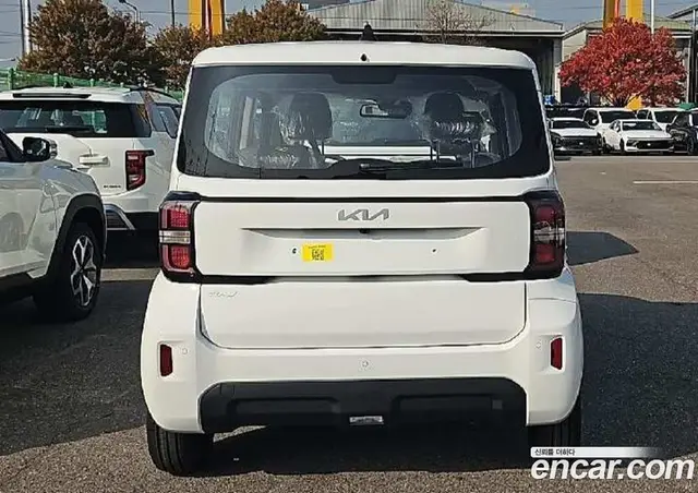 Kia Ray 2025 1.0 автомат (гидро), миниатюра 3 Kia Ray 2025 1.0 автомат (гидро), миниатюра 3