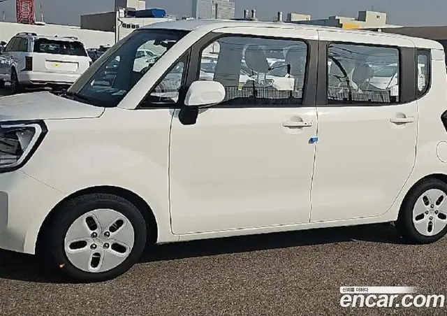 Kia Ray 2025 1.0 автомат (гидро), миниатюра 5 Kia Ray 2025 1.0 автомат (гидро), миниатюра 5