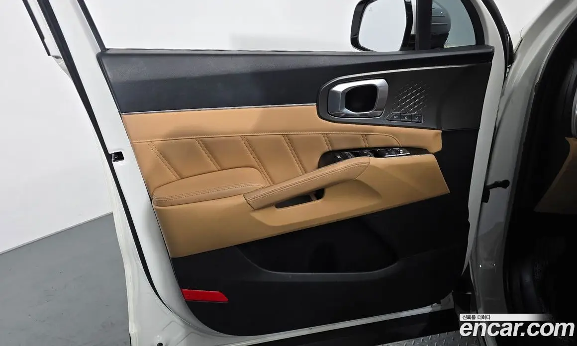 Kia Sorento 2022 1.6 автомат (гидро), фото 13 Kia Sorento 2022 1.6 автомат (гидро), фото 13