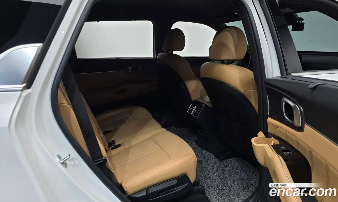 Kia Sorento 2022 1.6 автомат (гидро), фото 16 Kia Sorento 2022 1.6 автомат (гидро), фото 16