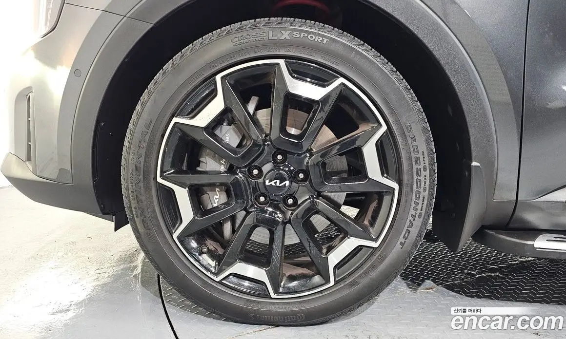 Kia Sorento 2024 2.5 автомат (гидро), фото 5 Kia Sorento 2024 2.5 автомат (гидро), фото 5