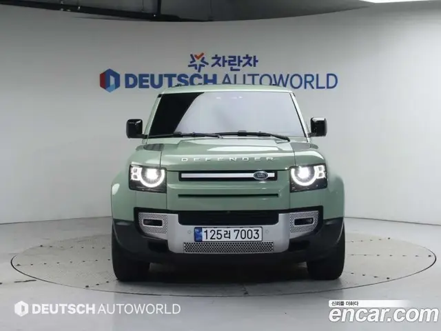 Land Rover Defender 2023 3.0 автомат (гидро), миниатюра 3 Land Rover Defender 2023 3.0 автомат (гидро), миниатюра 3