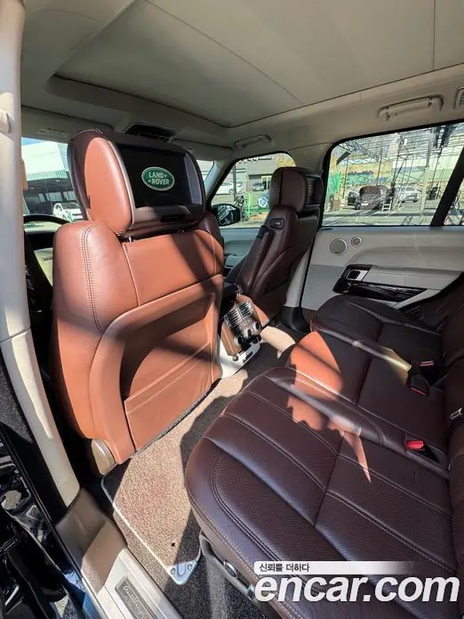 Land Rover Range Rover 2015 4.4 автомат (гидро), фото 12 Land Rover Range Rover 2015 4.4 автомат (гидро), фото 12